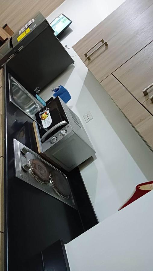Shore Residence D7 Near Mall Of Asia & Airport Manila Zewnętrze zdjęcie